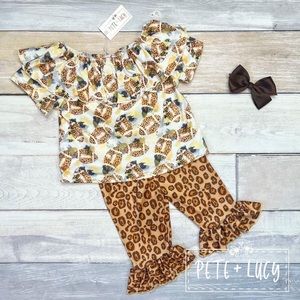 ✨NWT✨ Pete + Lucy Cheetah Football Outfit